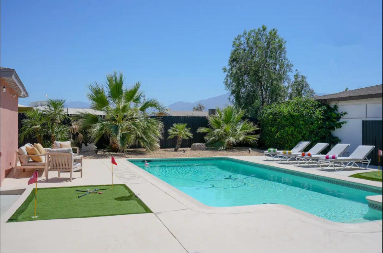 The Pink Cactus - Desert Retreat - Luxe Pool, Golf & Game Room Indio Exterior photo